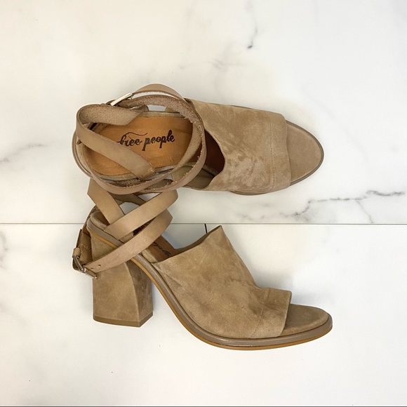 Free People | See Ya There suede sandal - Picture 2 of 9